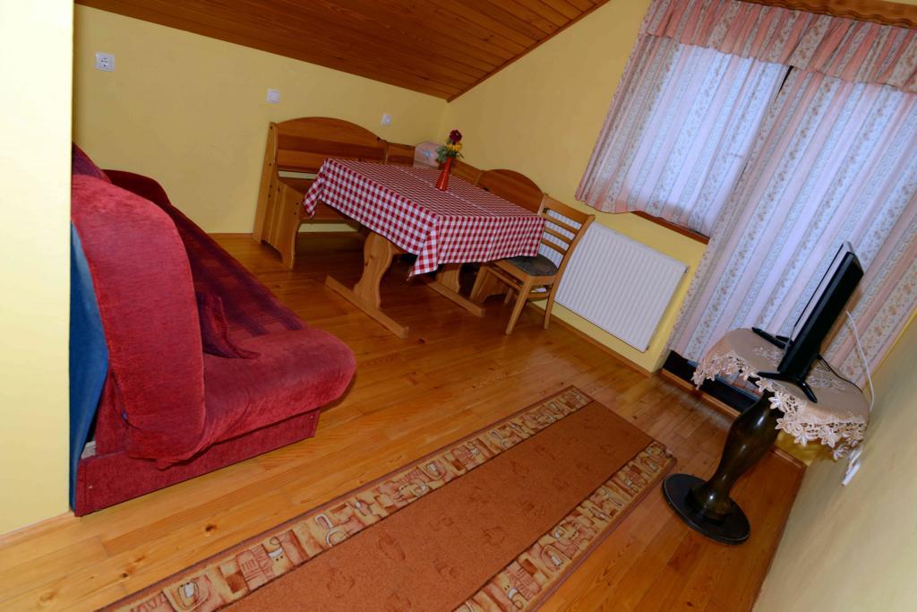 Apartment House Koprivnik Zreče Екстериор снимка